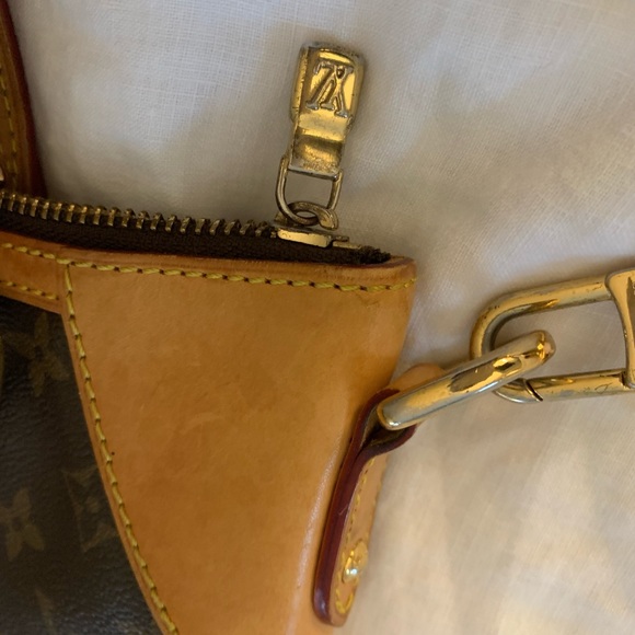 Louis Vuitton tote cross body Oden - Picture 3 of 7